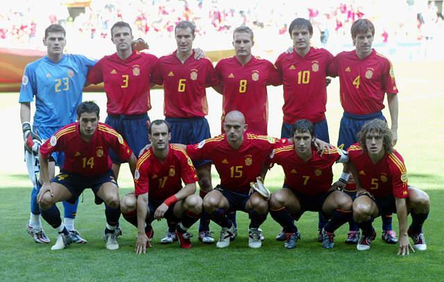 西班牙vs希腊欧洲杯阵容（西班牙对希腊比赛）